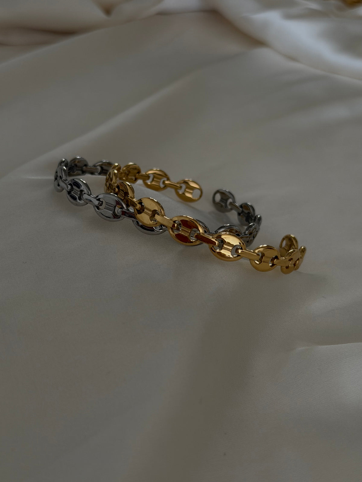 Chiara bracelet