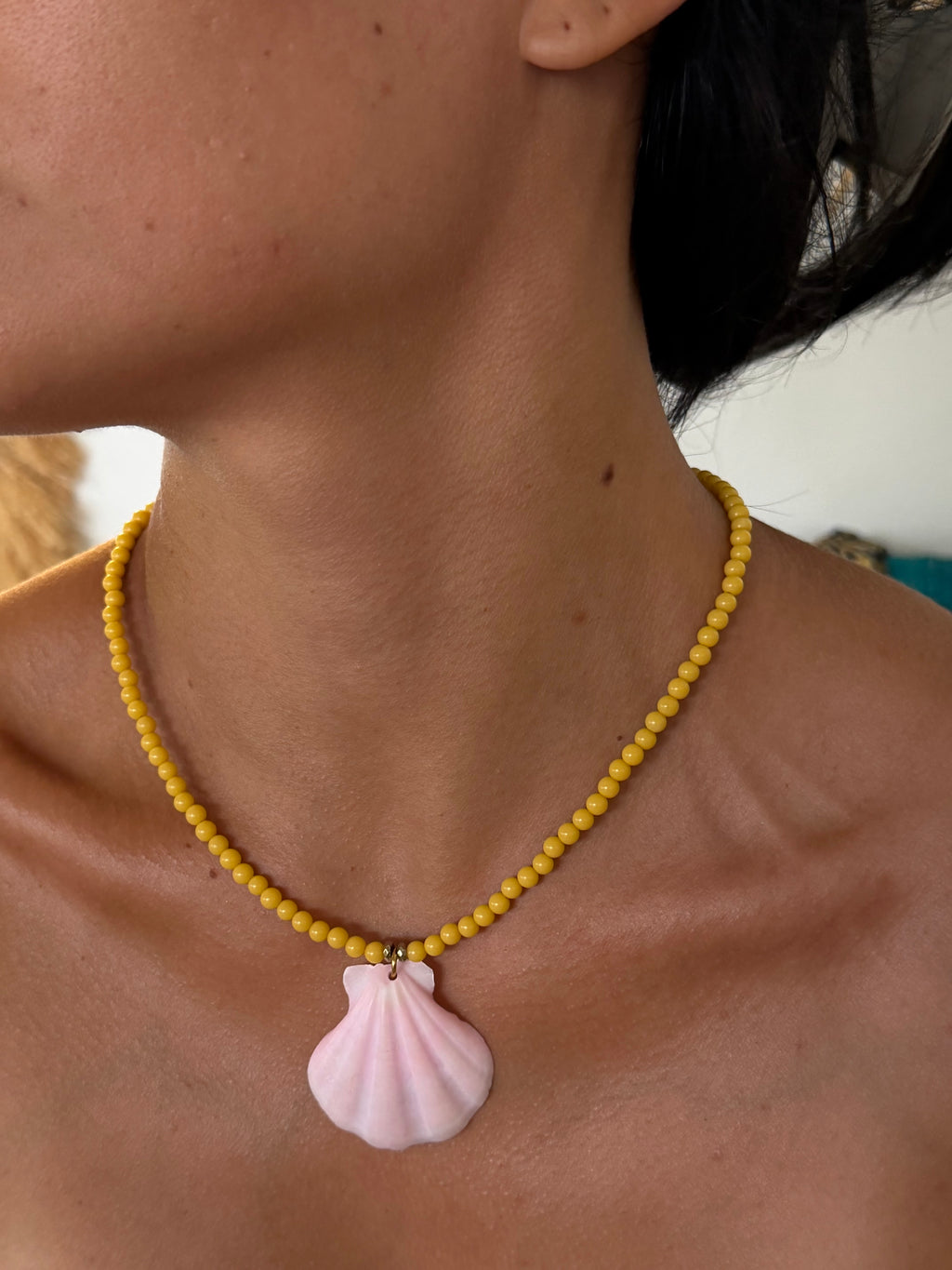 Yellow Shell Gold