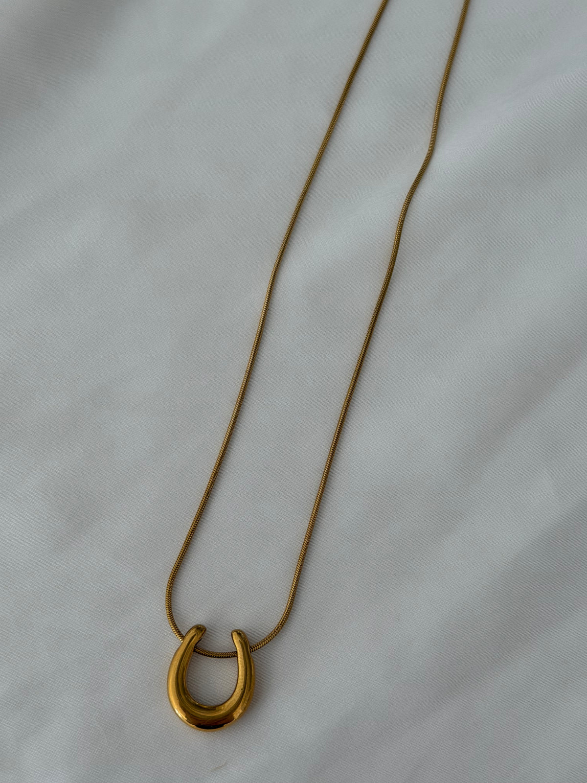 Alma Necklace