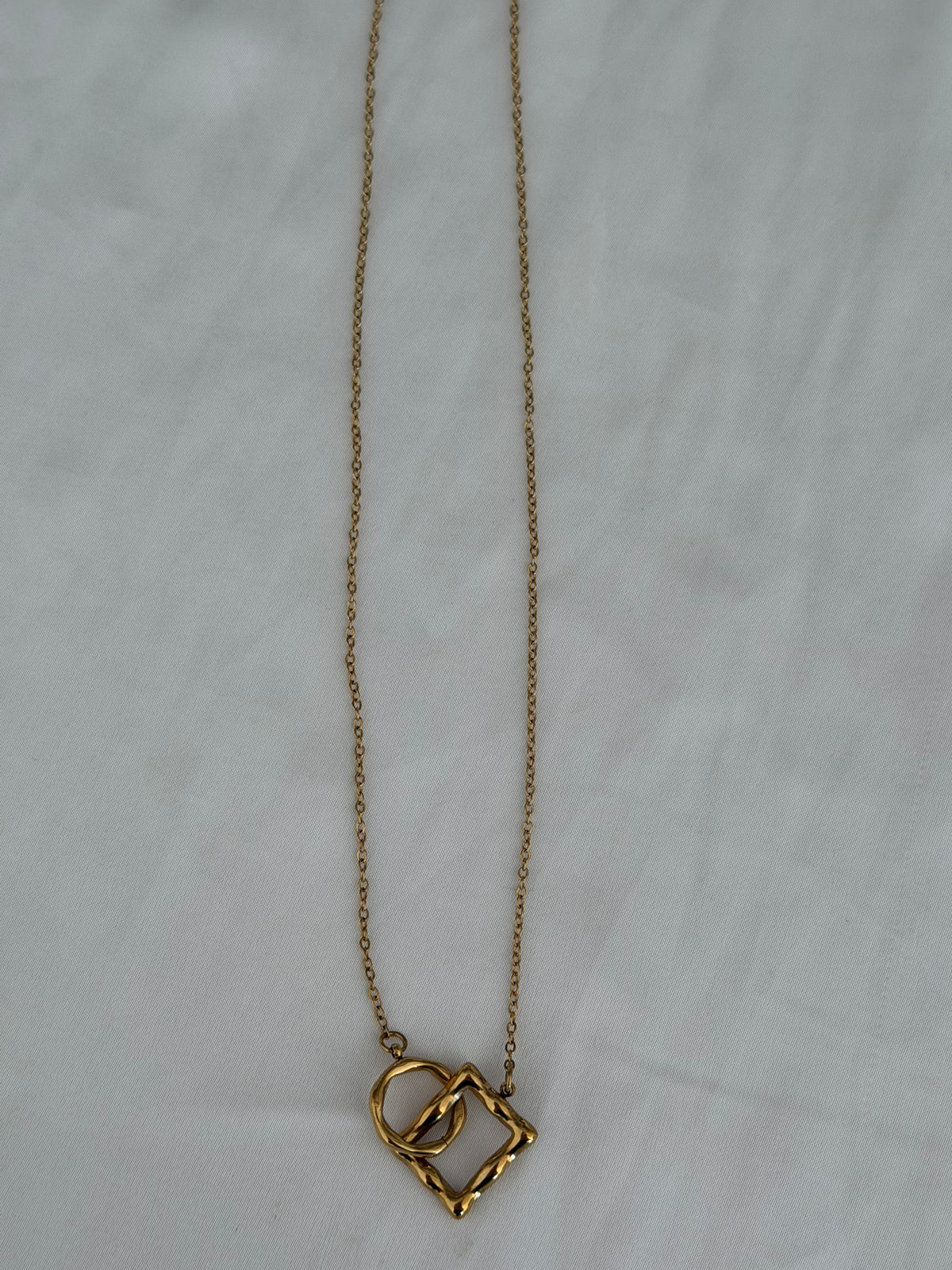 Infinito Necklace