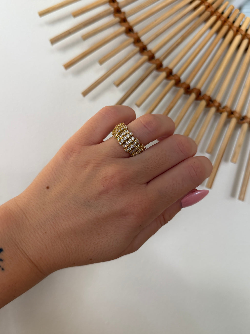 Neira Ring