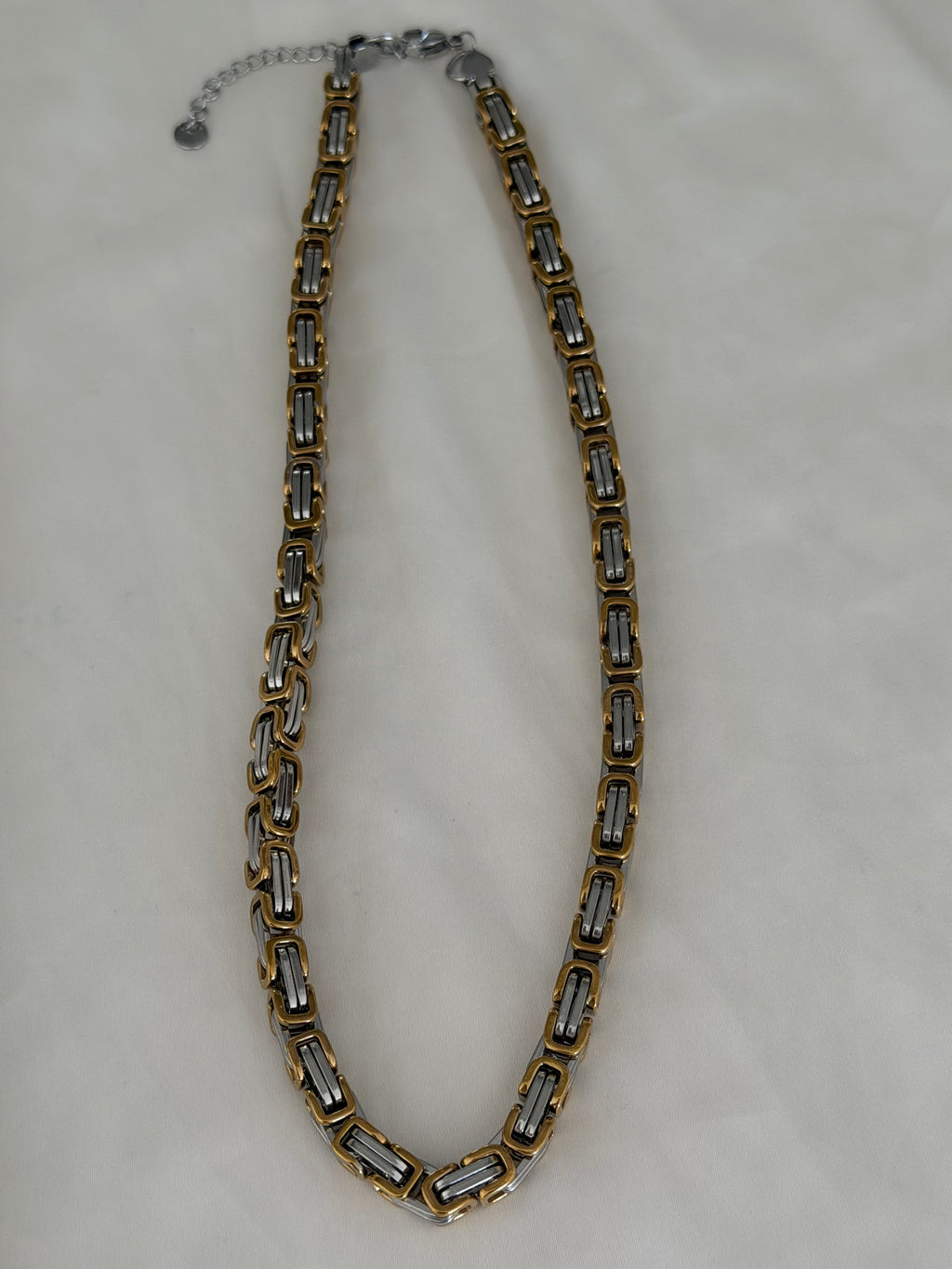Romeo Necklace