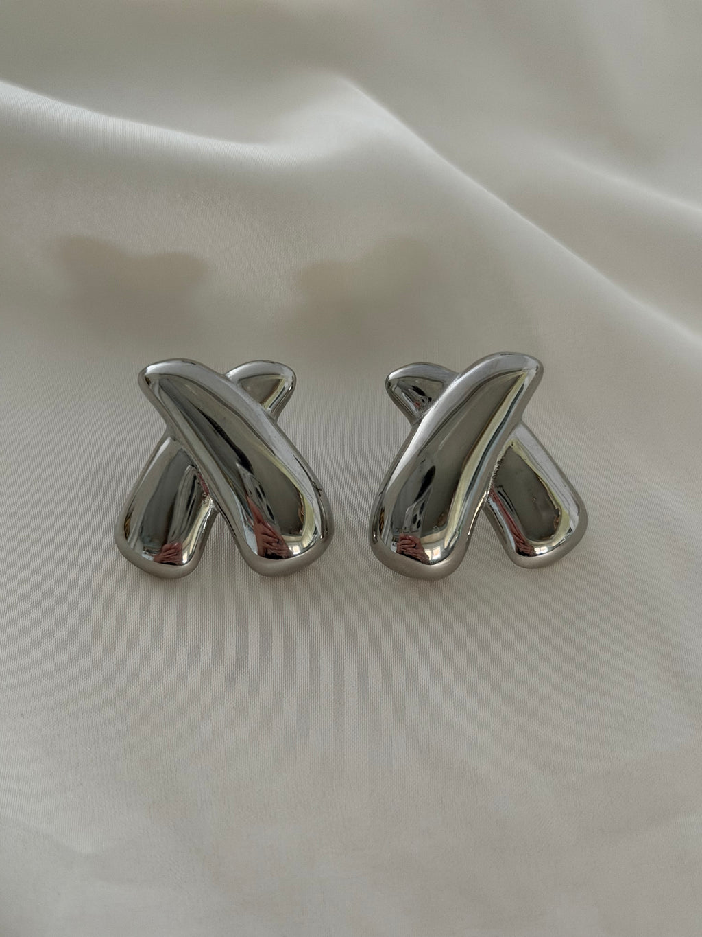 Flow Earring
