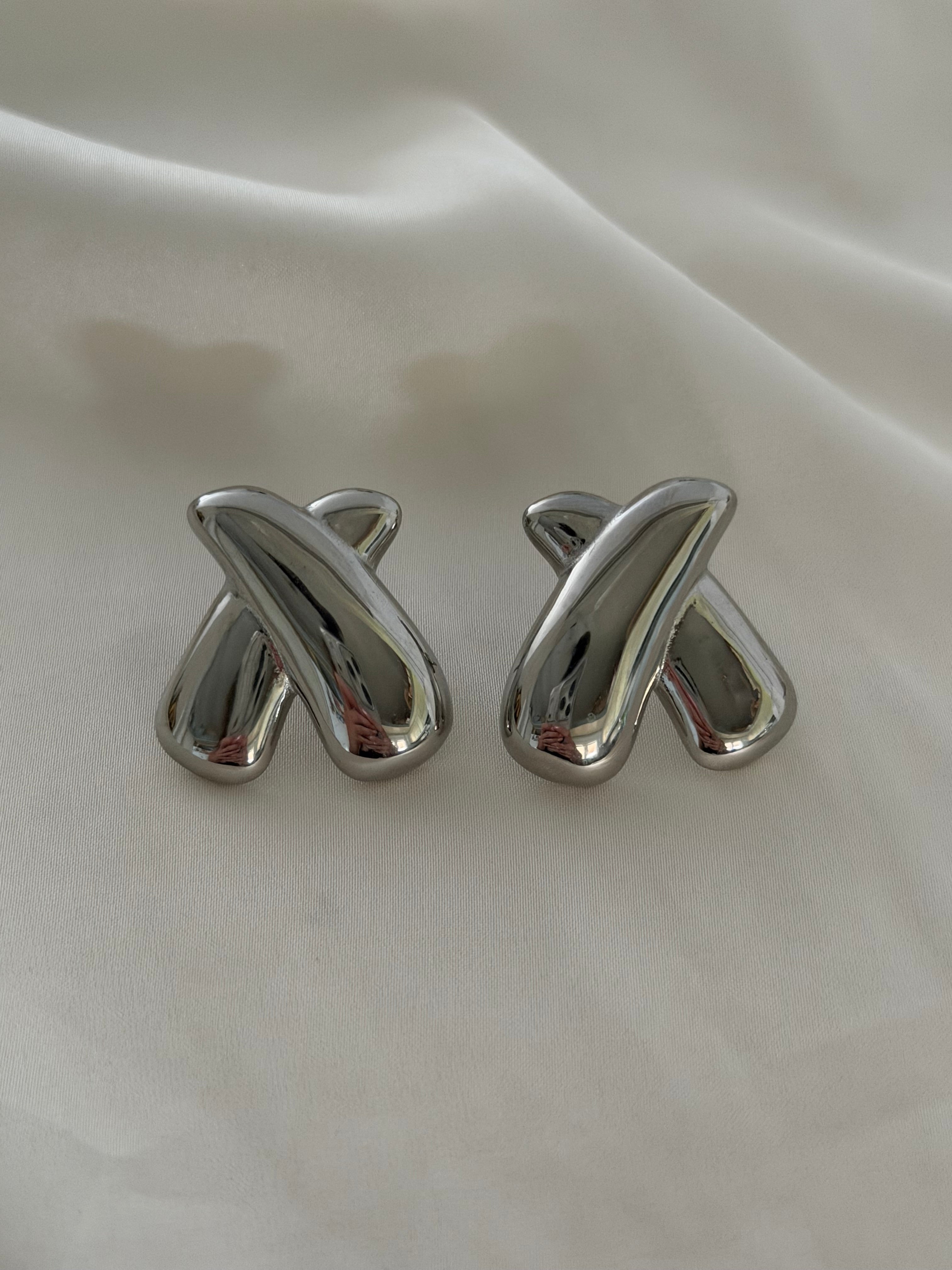 Flow Earring