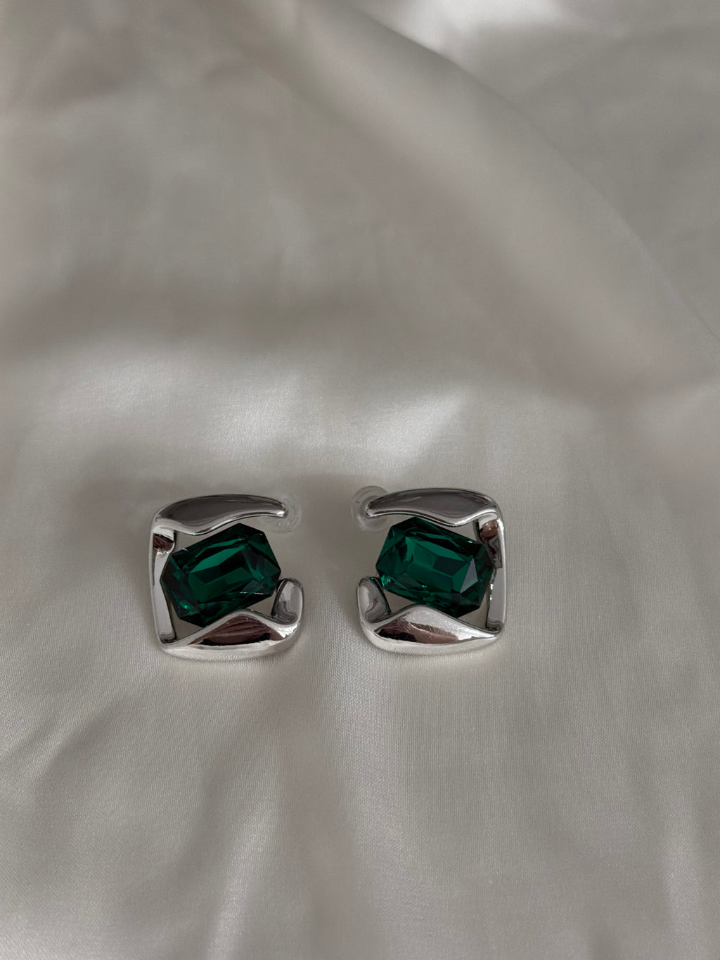 Zafira Earrings