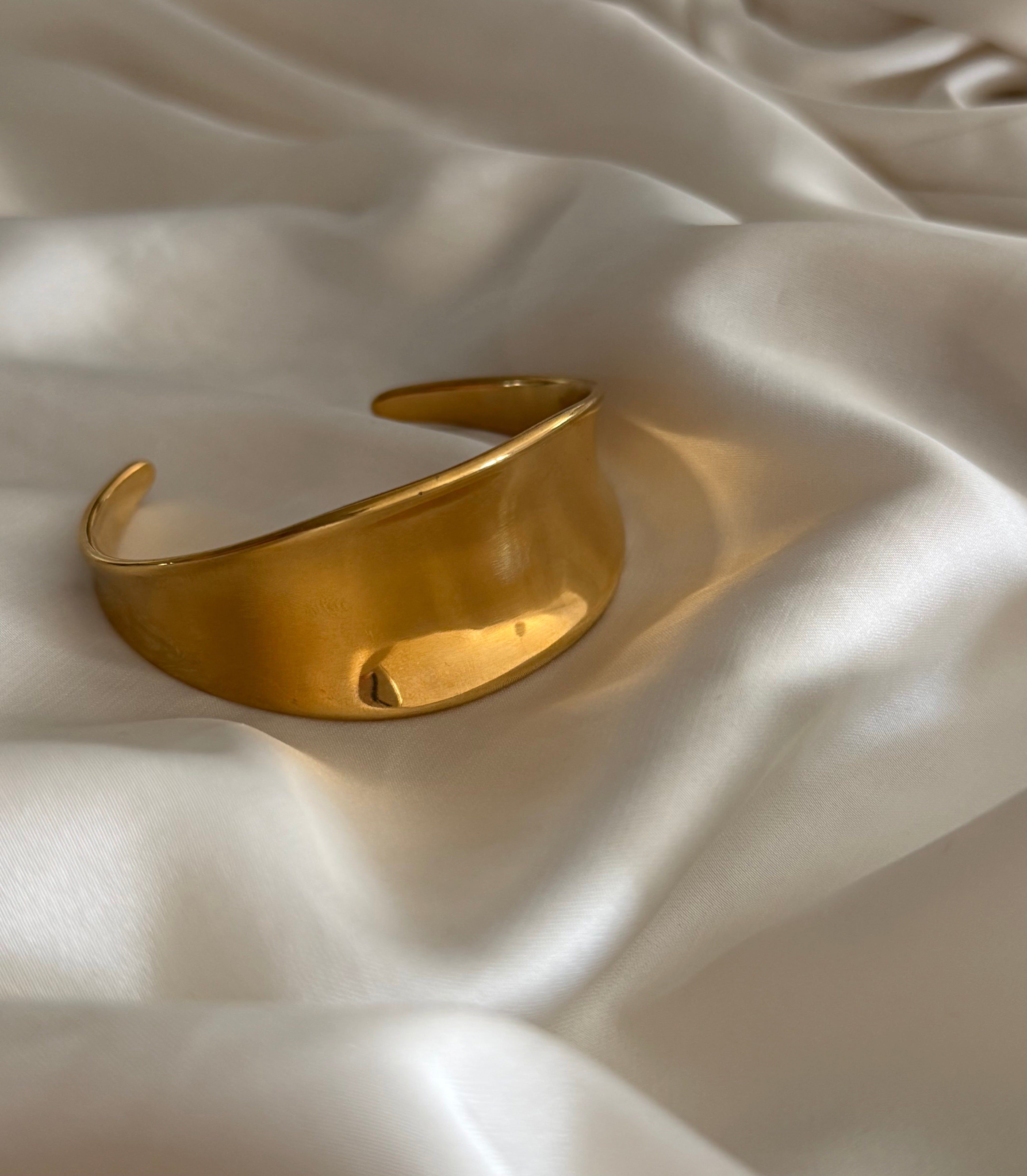 Golden Muse
