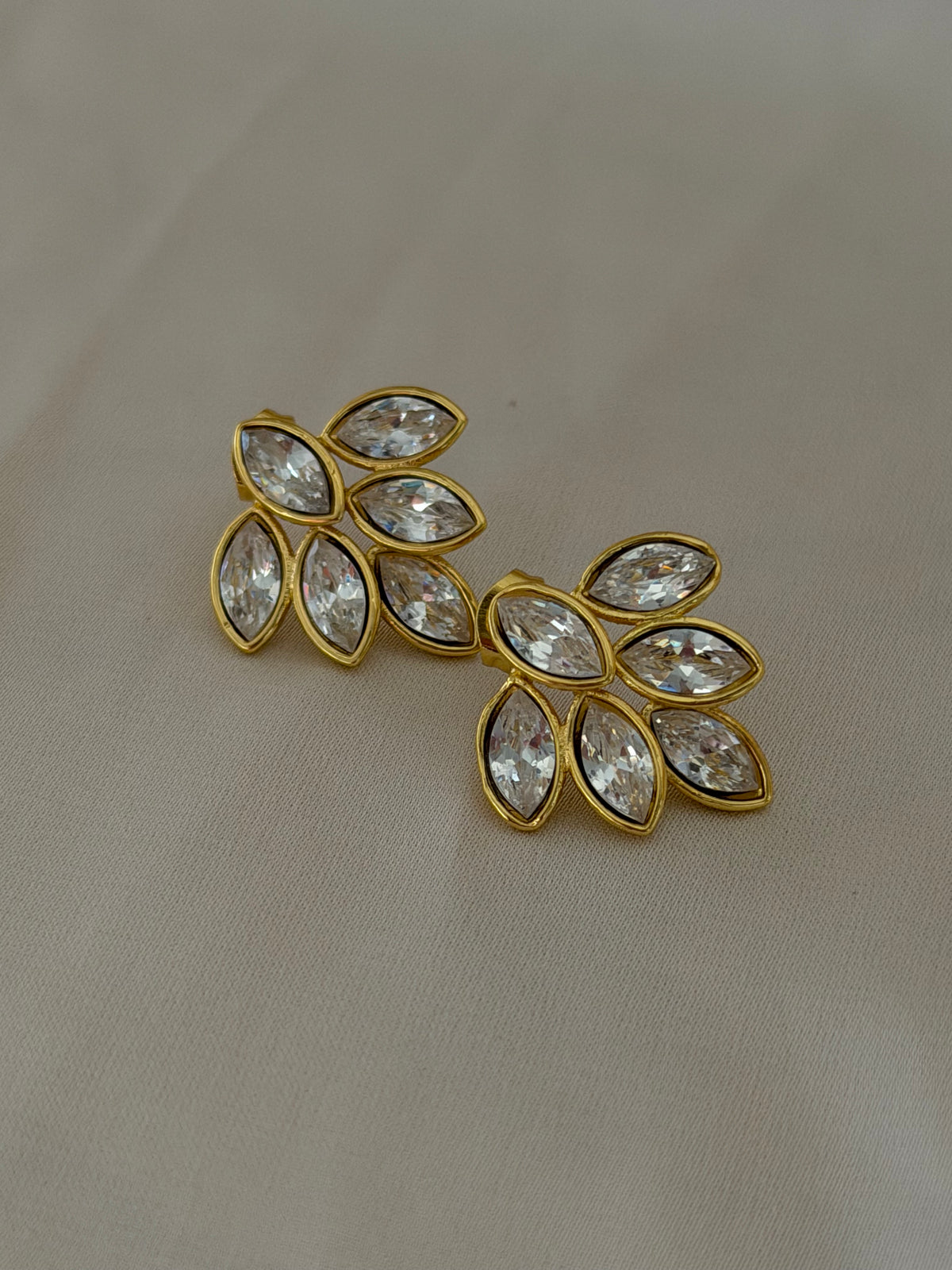 Glow earrings