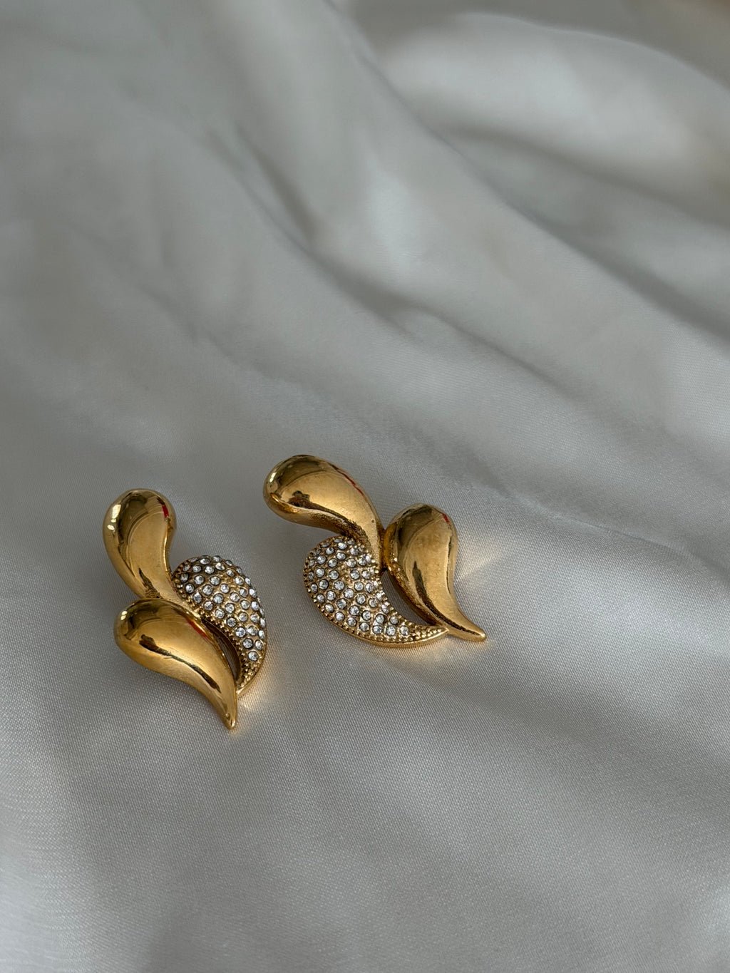 Iris Earrings