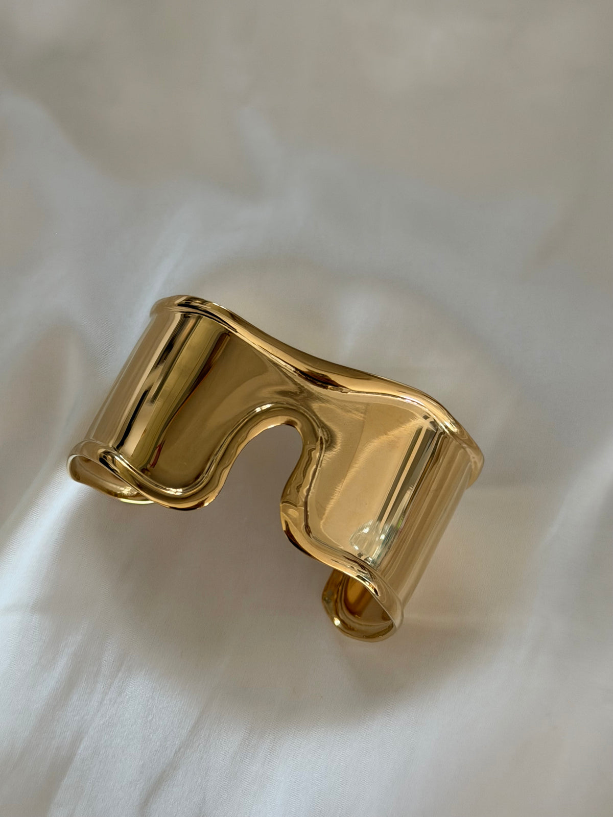 Marea Cuff