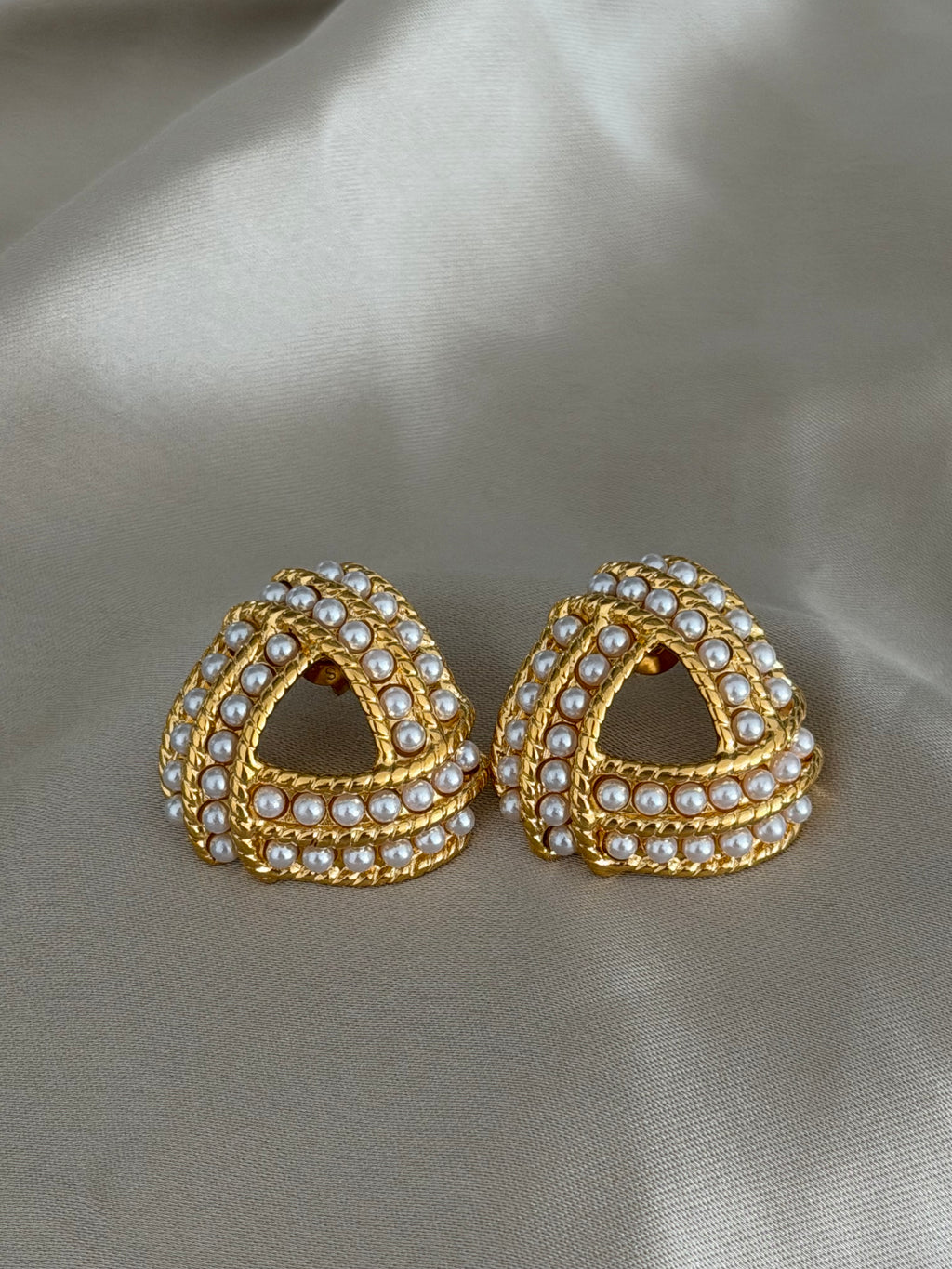 Pearlina Earring