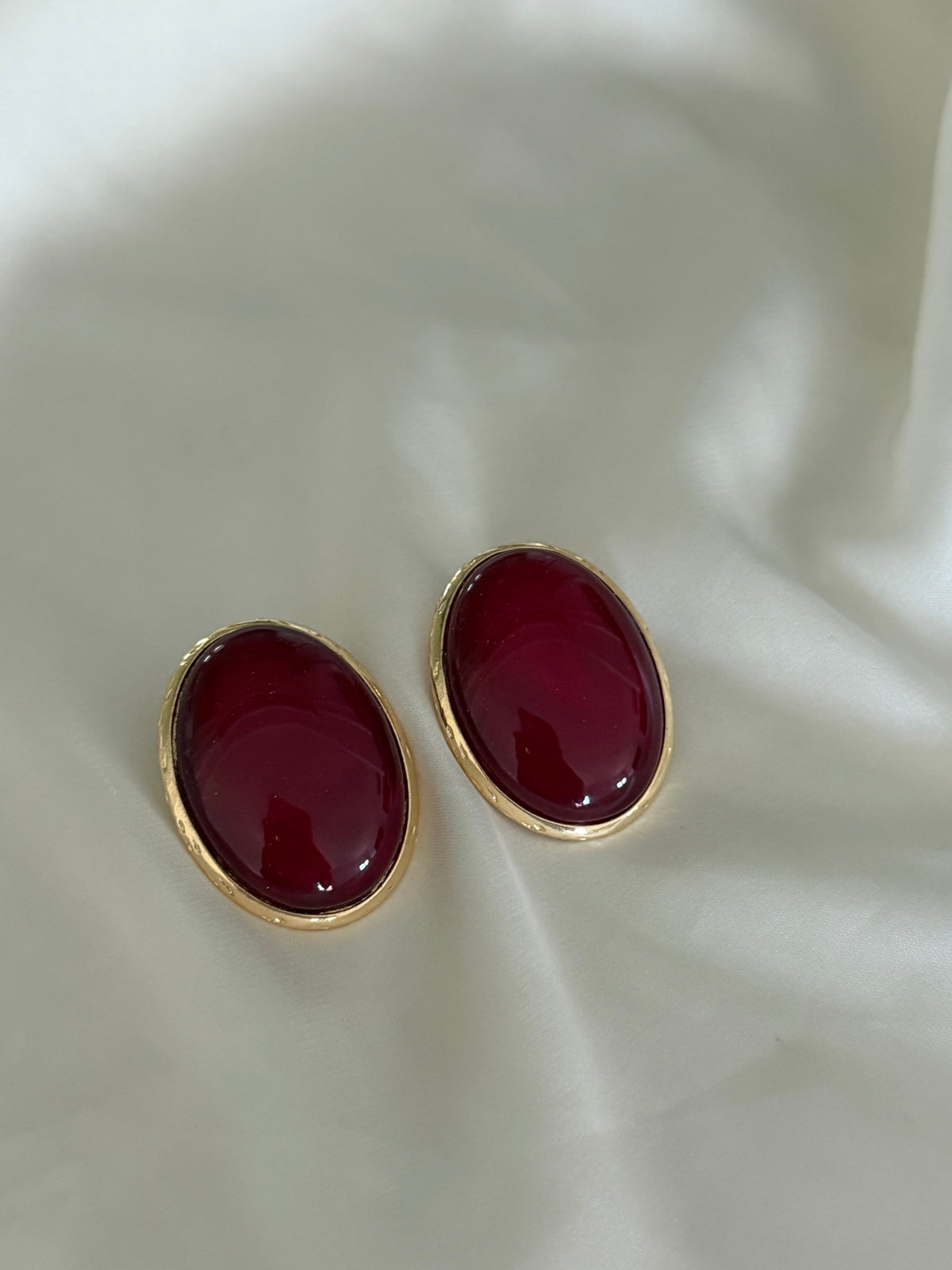 Merlot Earring