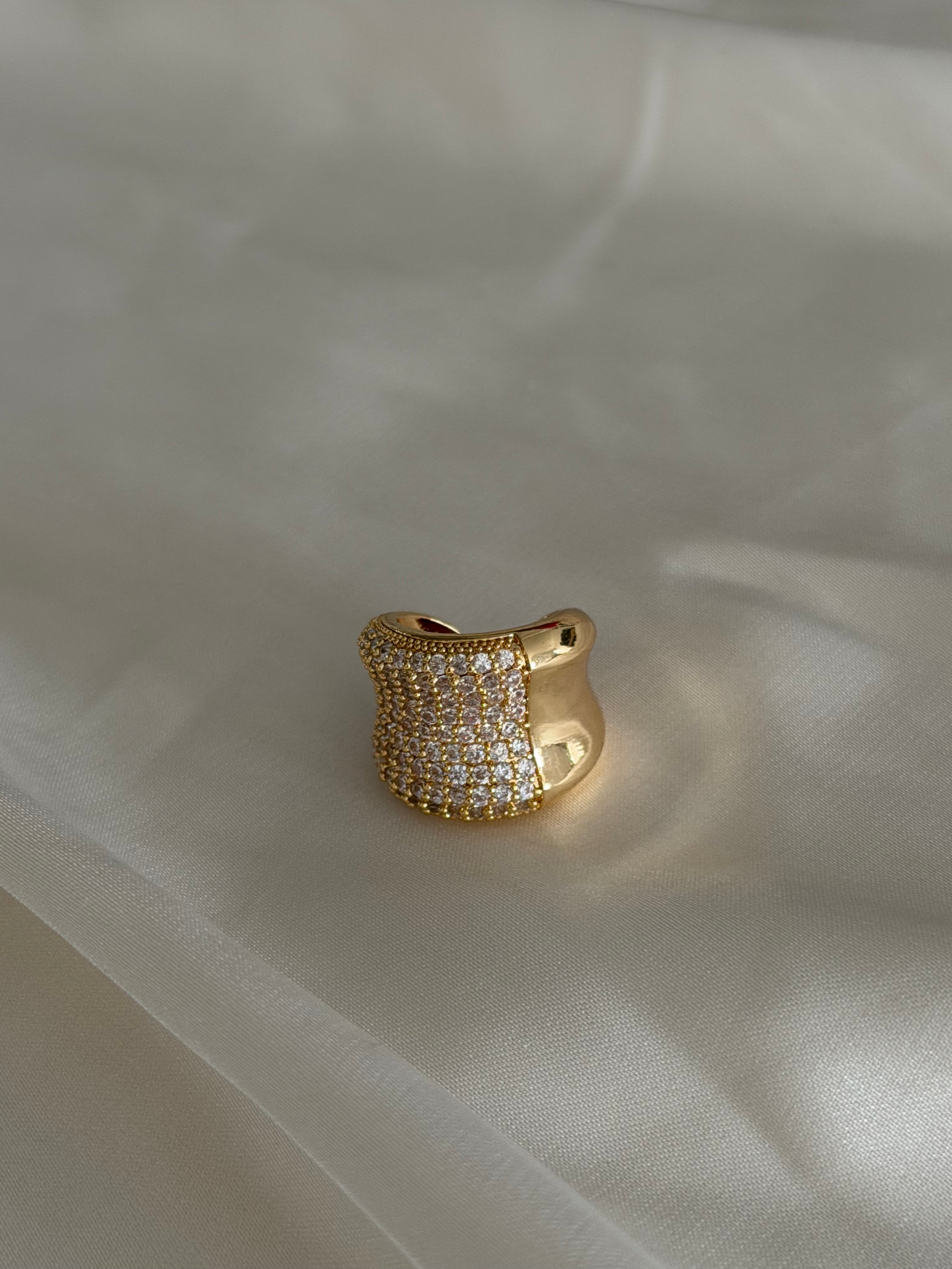 Starlight Gold Ear Cuff