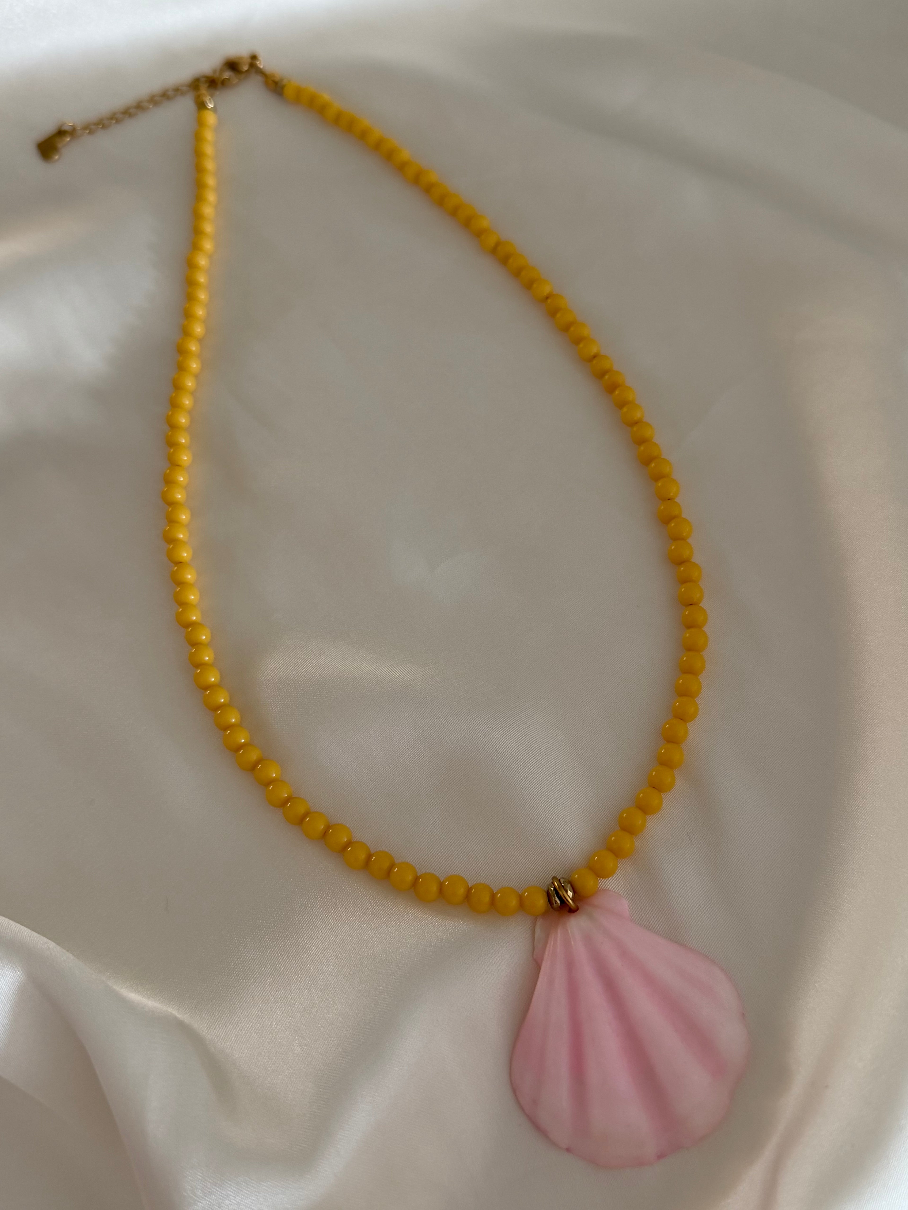 Yellow Shell Gold
