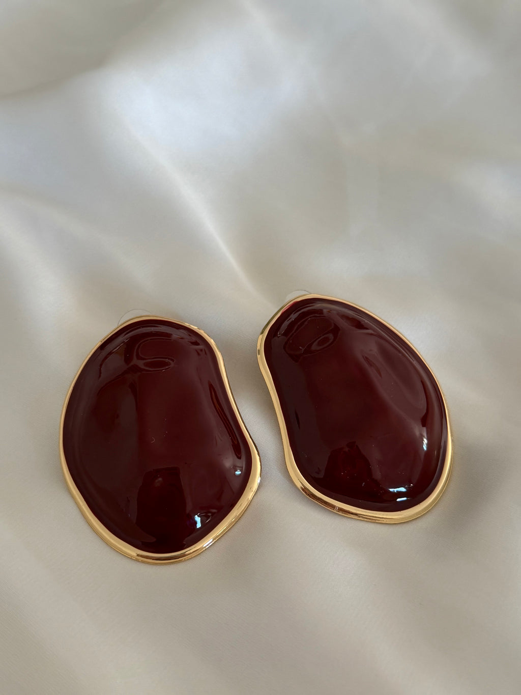 Bonnie Burgundy