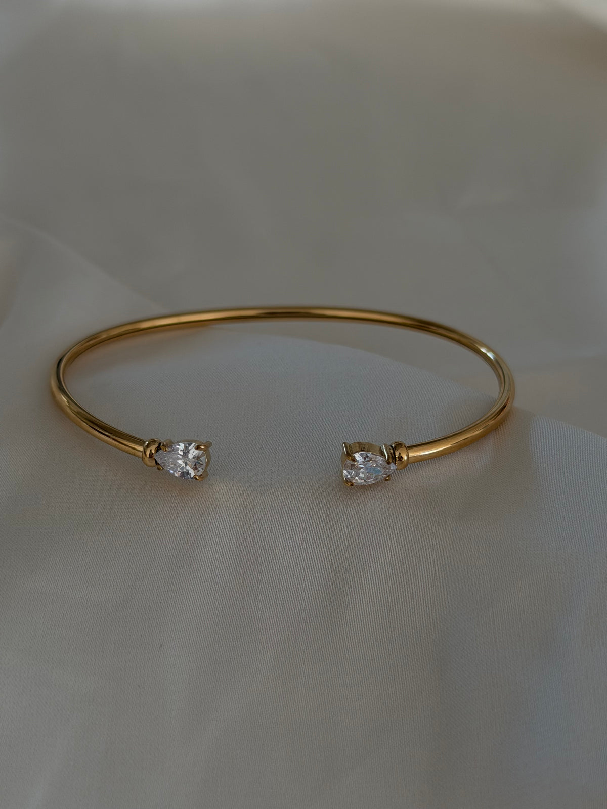Elara Gold Crystal