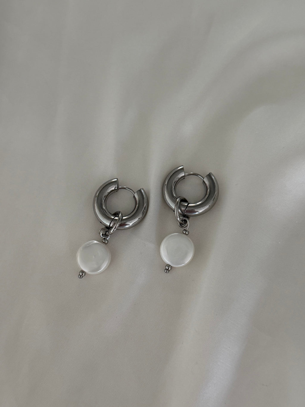 Pearl Amour Silver Earrings