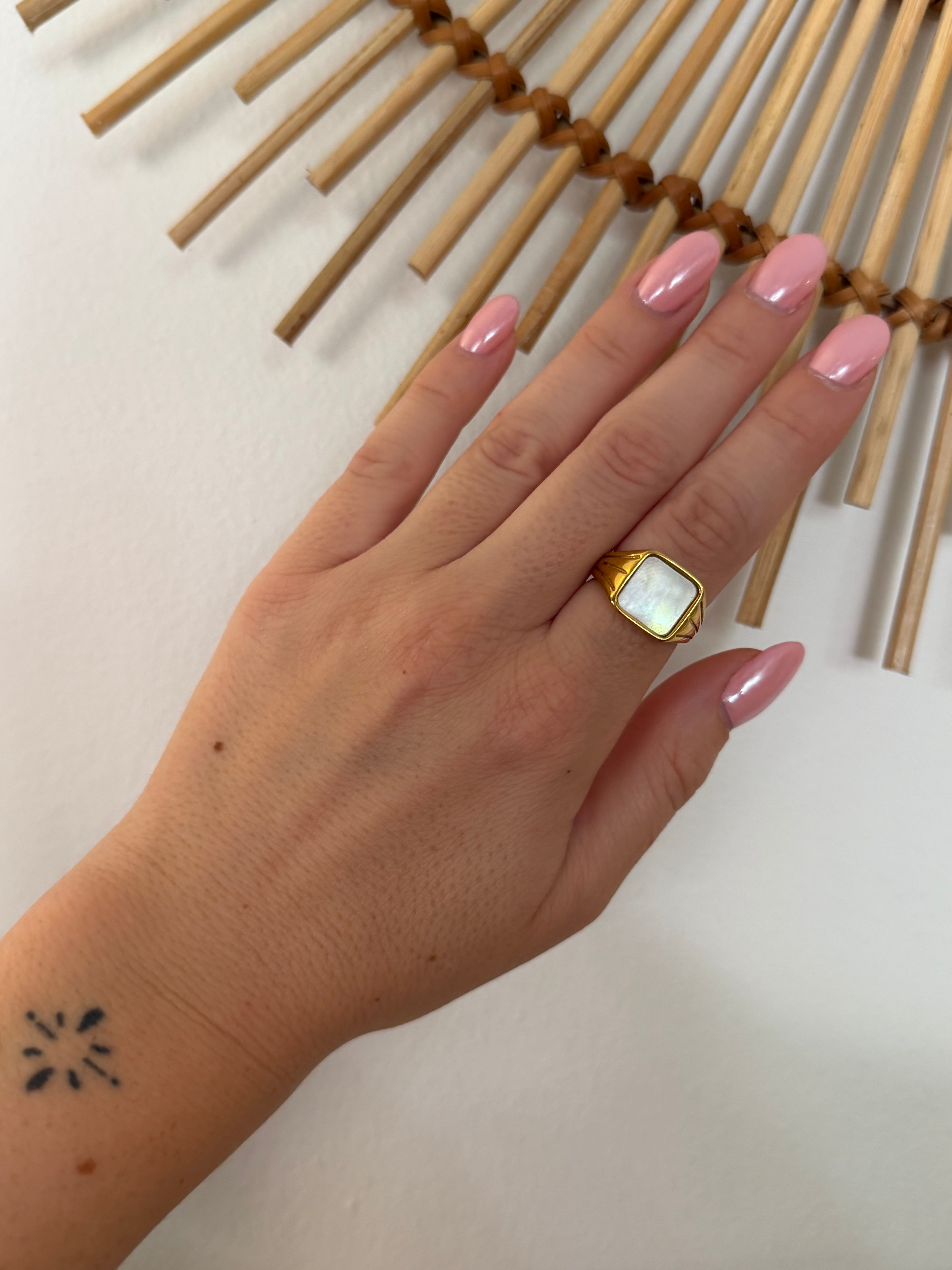 Avaria Ring