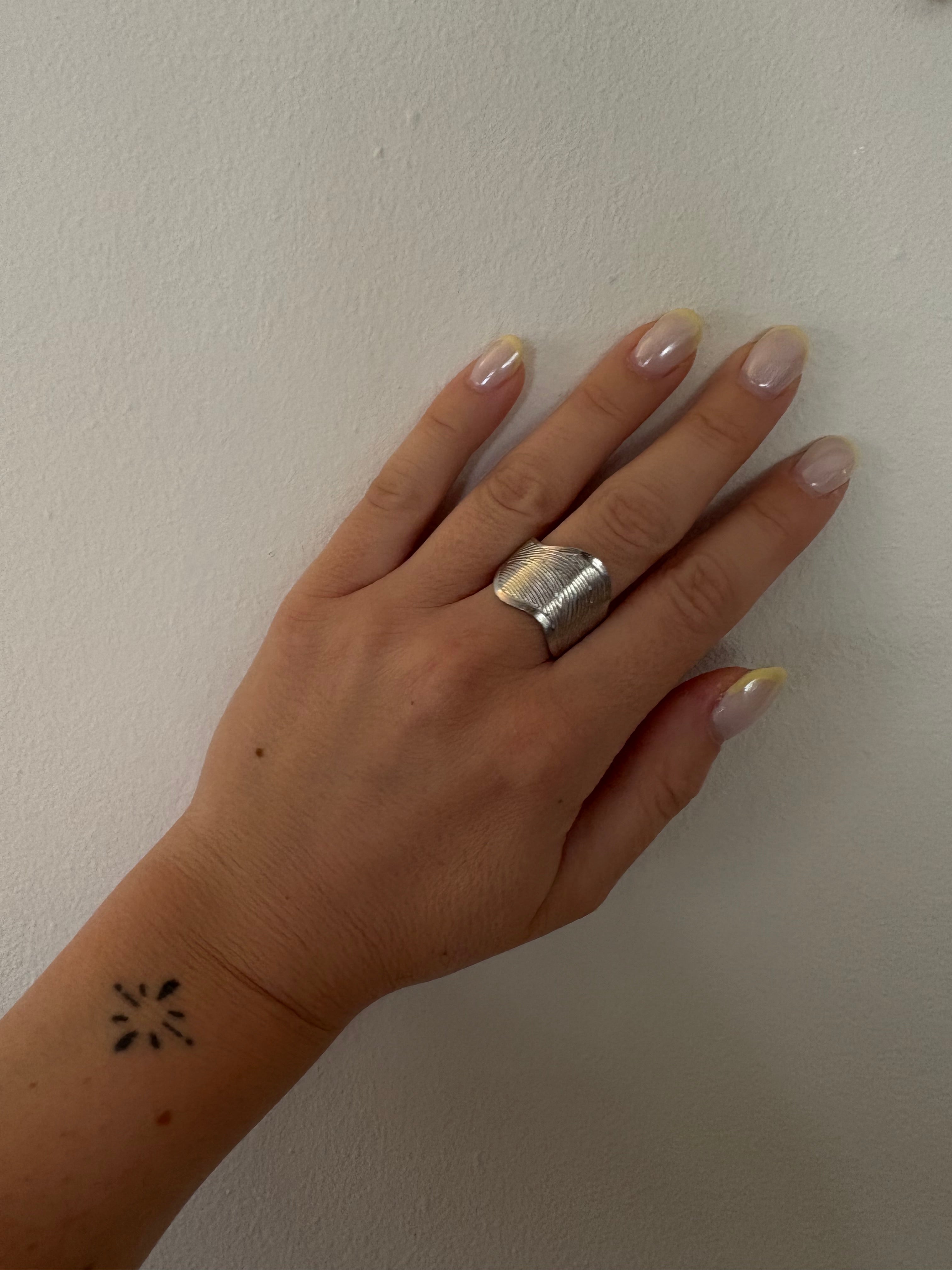 Luna Ring