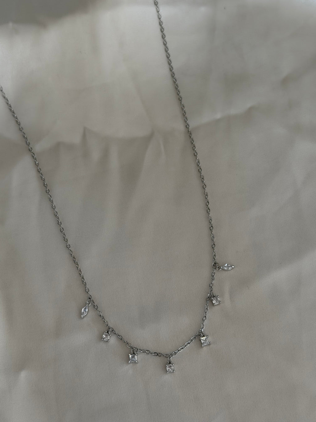 Èloise Necklace