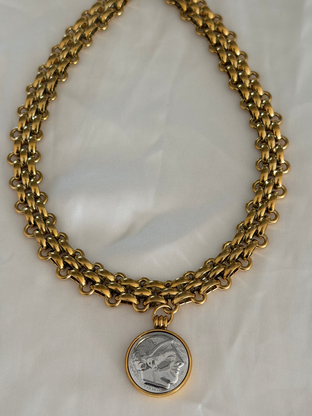 Athenais