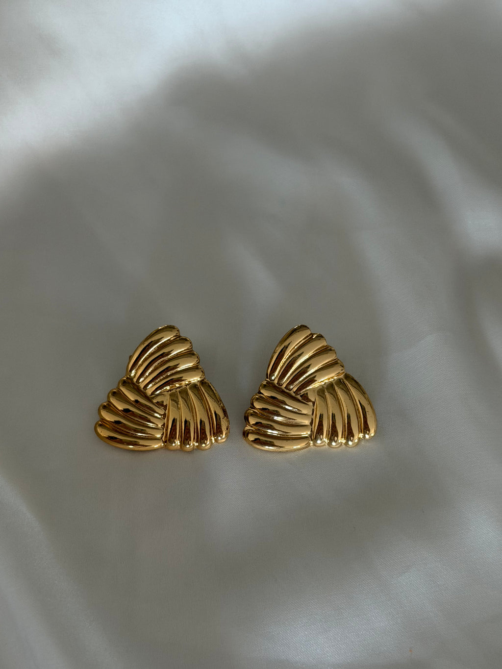 Nola Earring