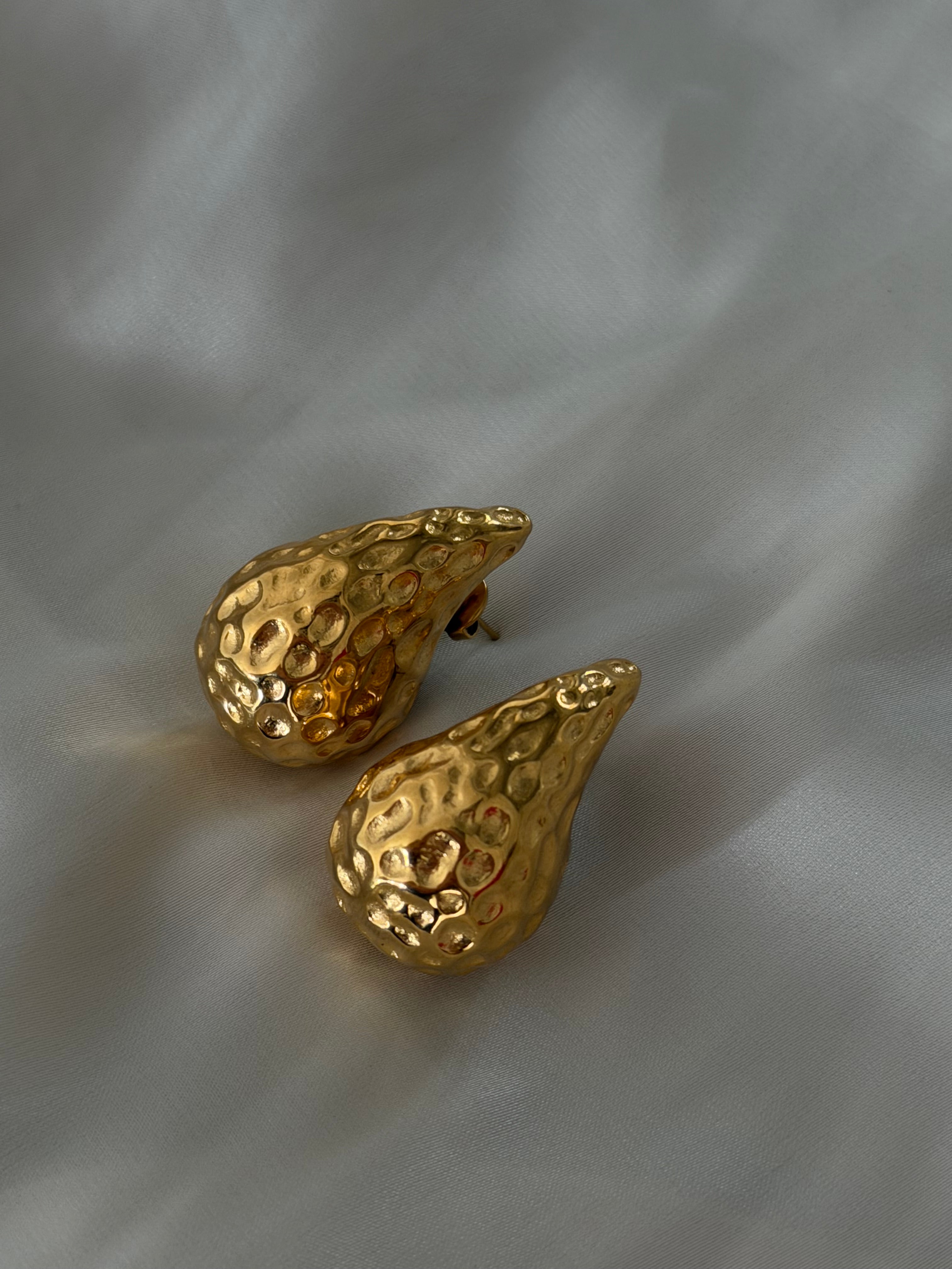 Cleo Earring
