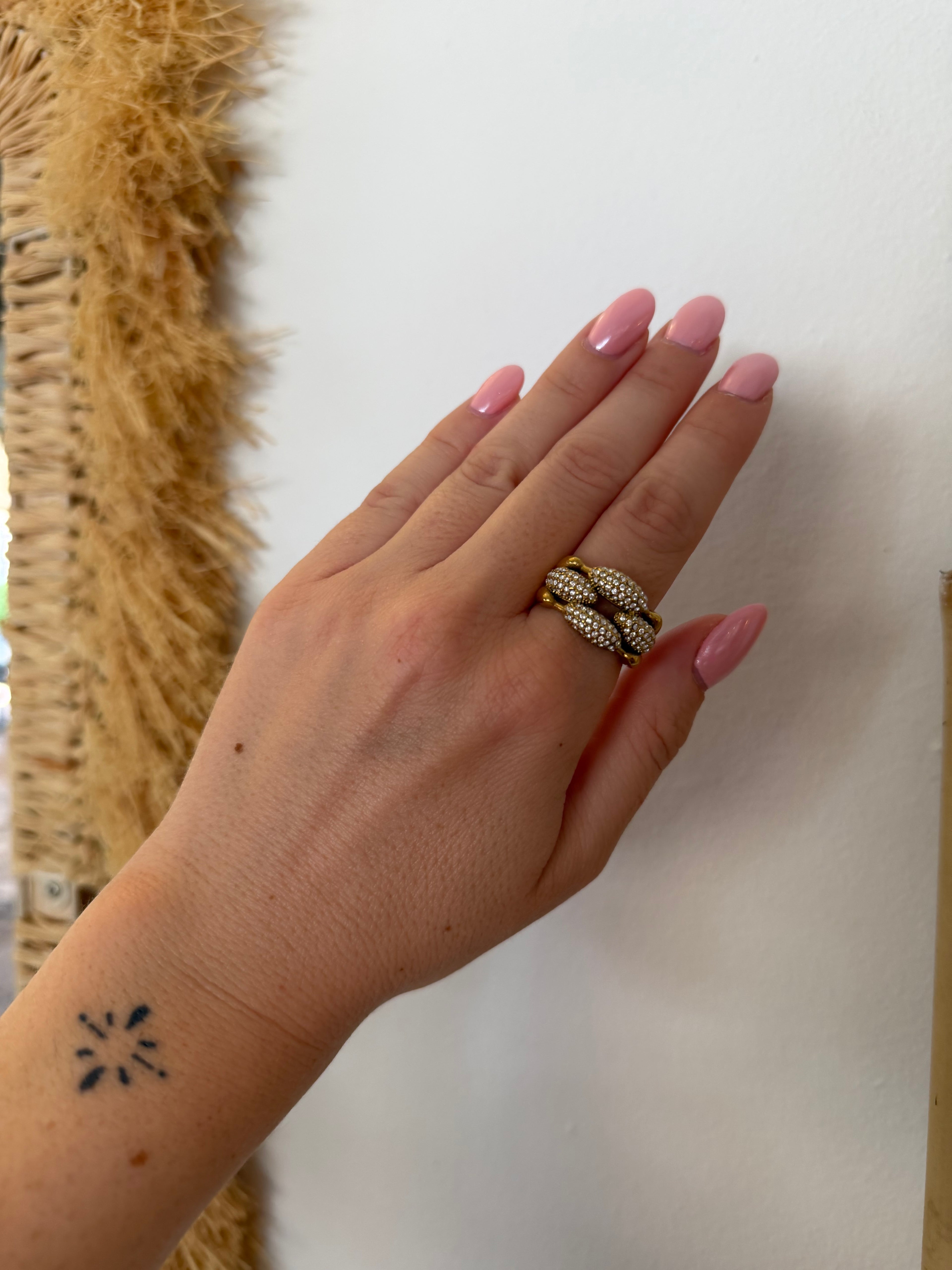 Gilda Ring