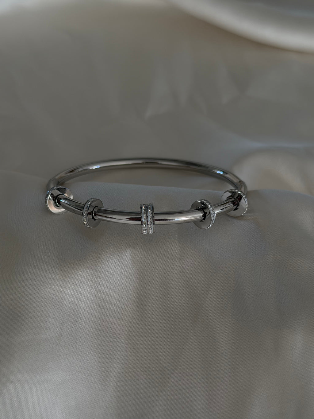 Nerina silver
