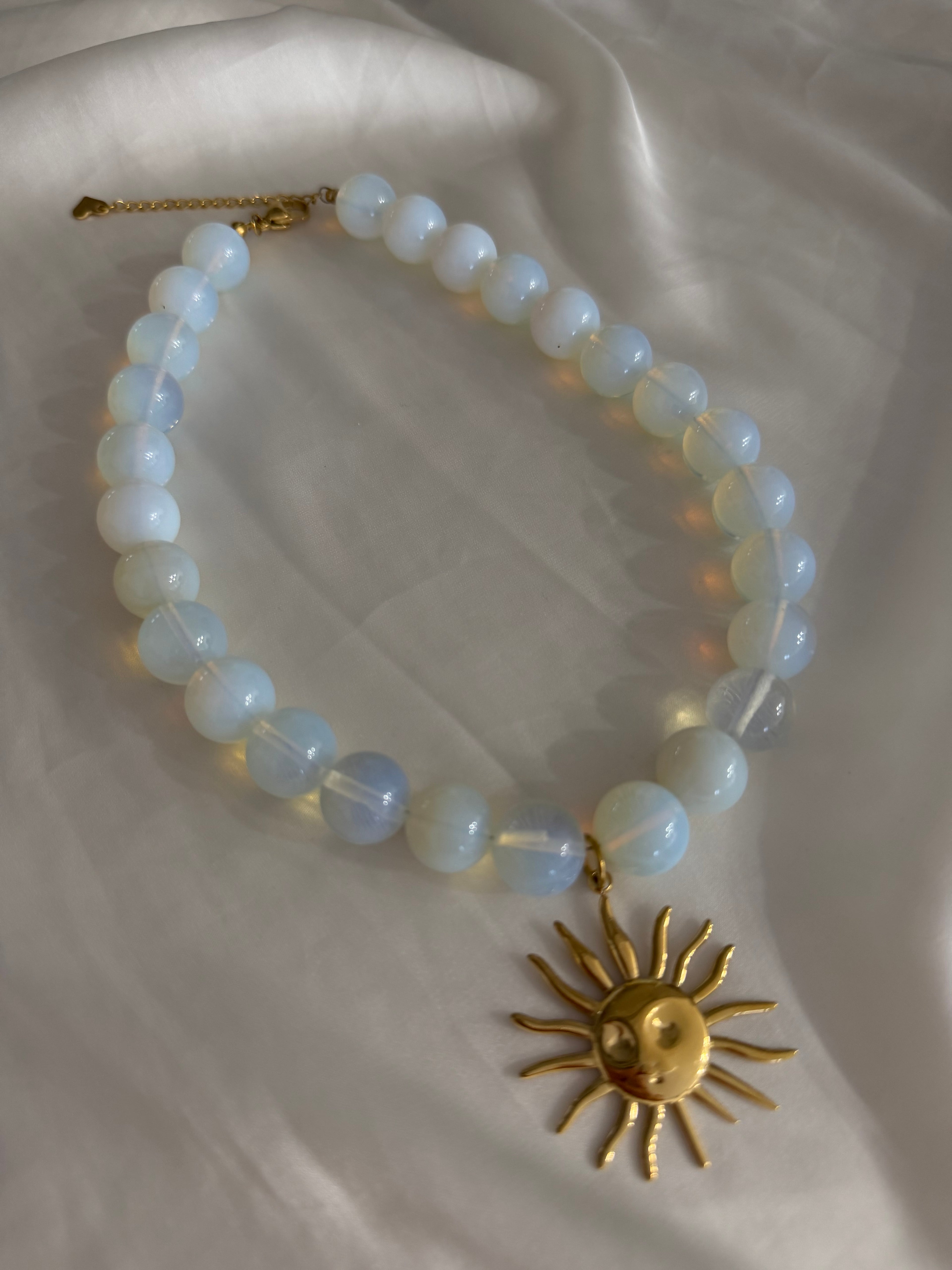 Feggaropetra Necklace