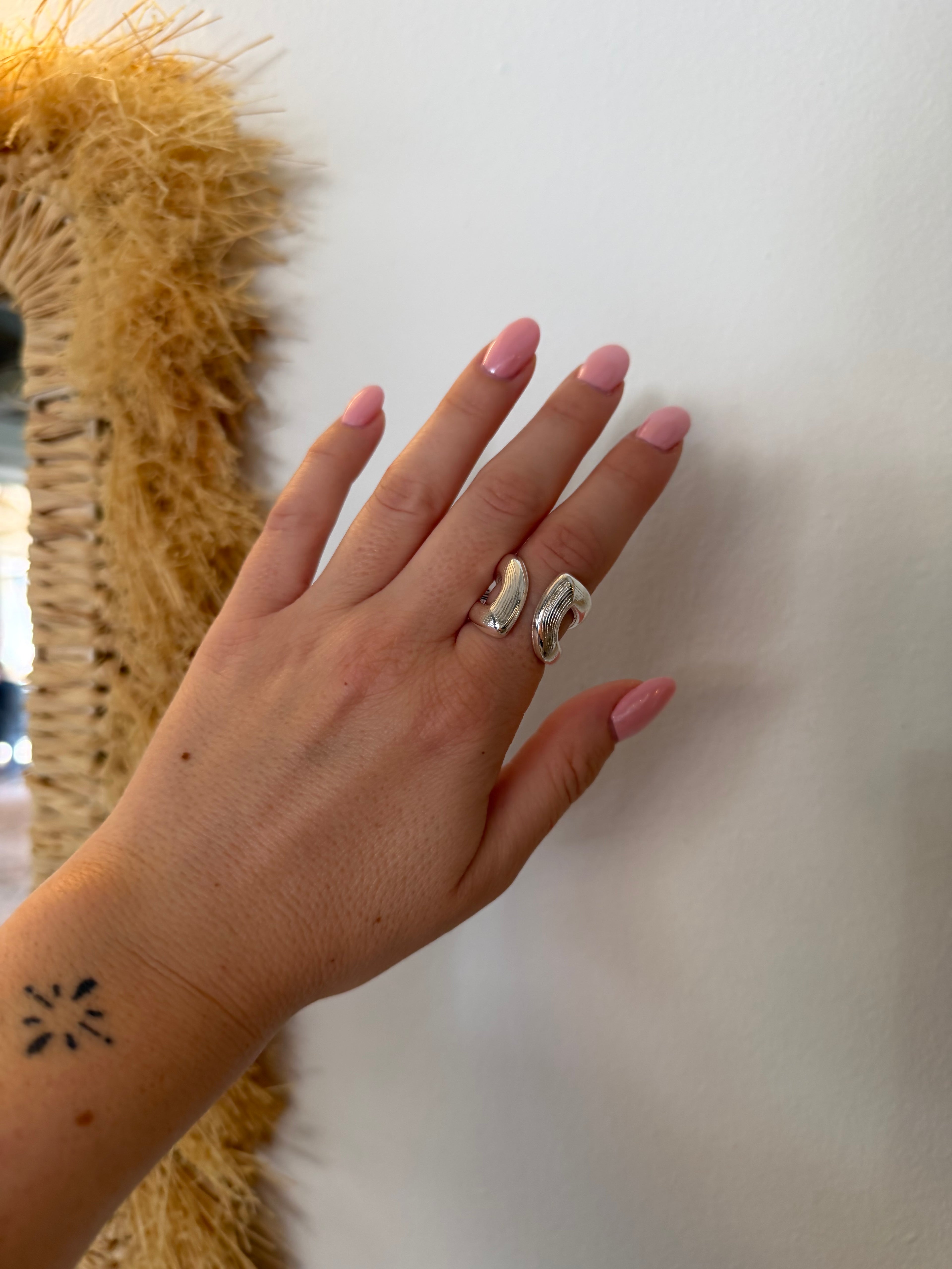 Eleina Ring
