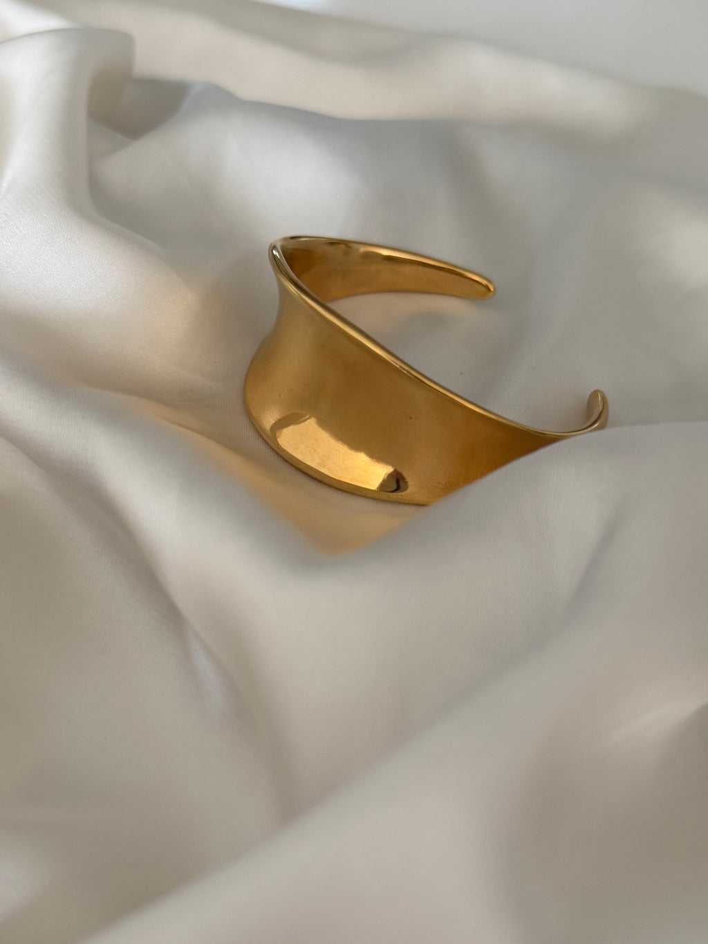Golden Muse