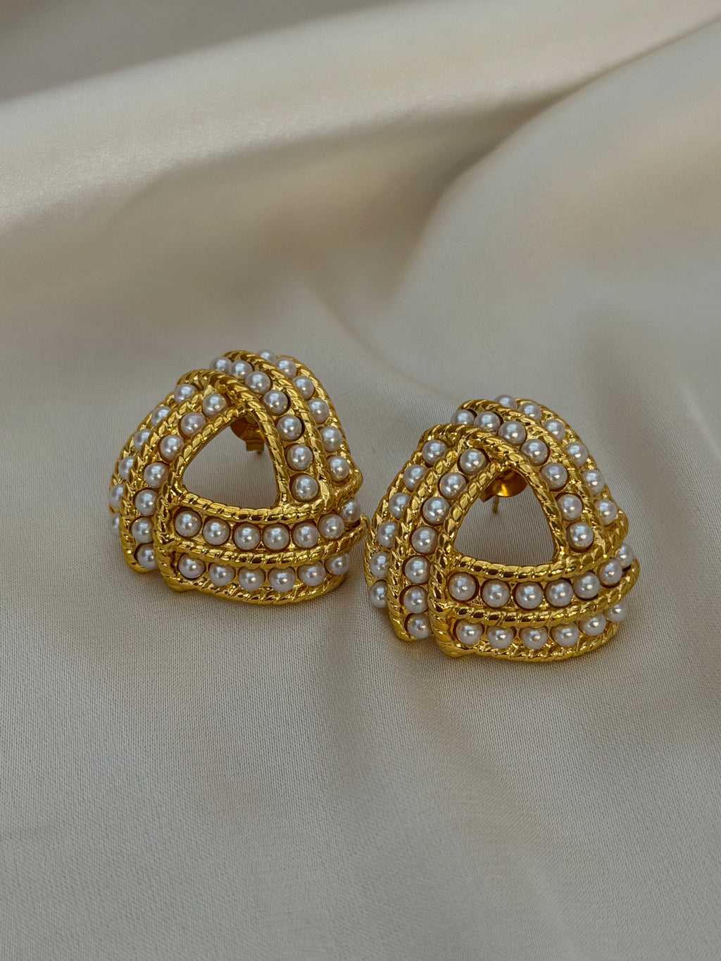 Pearlina Earring
